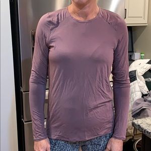 NWOT LULU LEMON Size 6 Long Sleeve Shirt